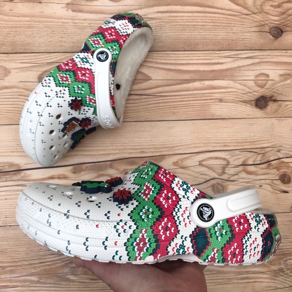 Crocs Classic Lined Holiday Charm Clog - Picture 4 of 16